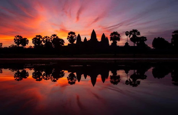 Captivating 2-Day Angkor Tour Package