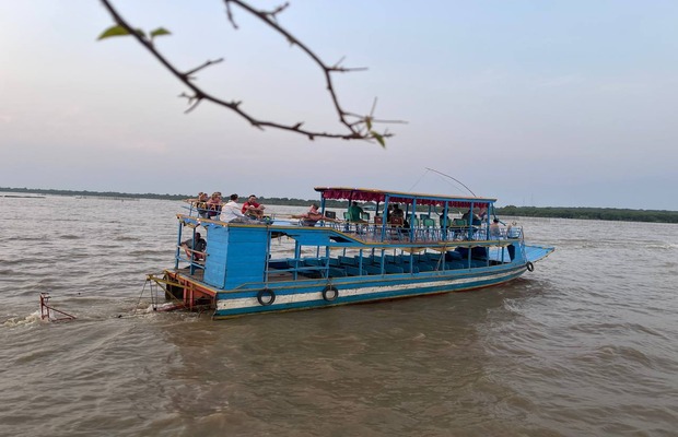 Boat riding at Tole Sap lake